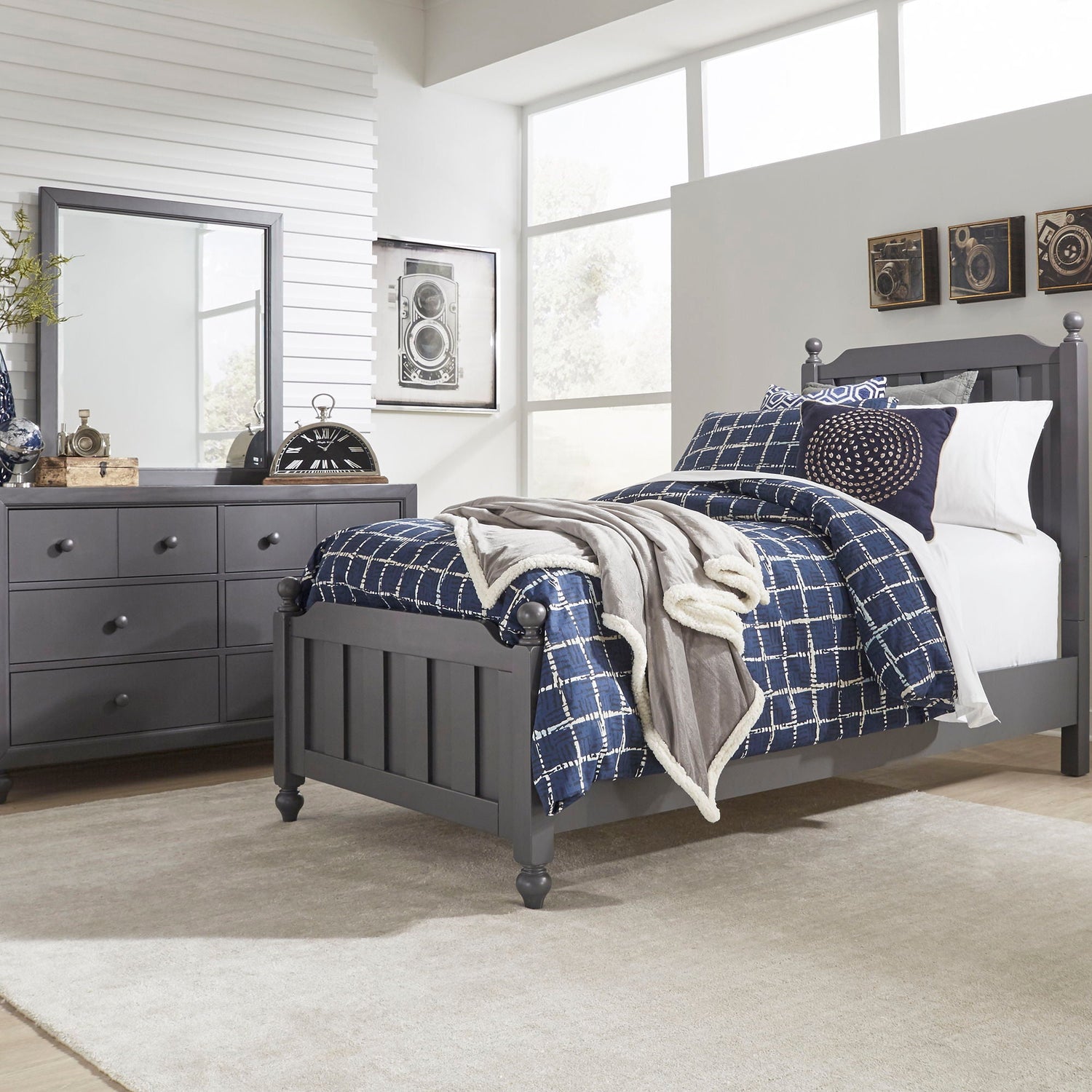 Kids & Teens - Walls Furniture & Mattress