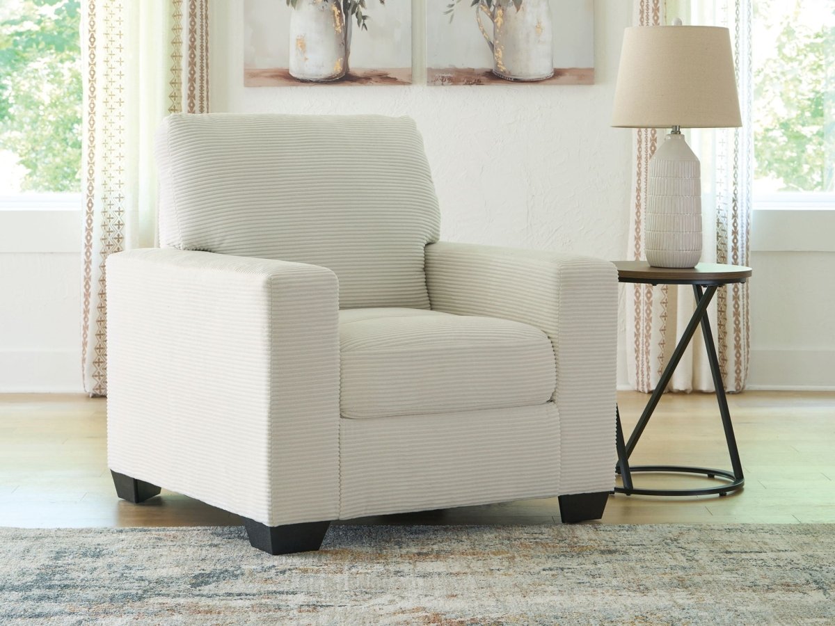 Greenbriar - Chair Arm Chairs by Signature Design by Ashley® - Walls Furniture & Mattress