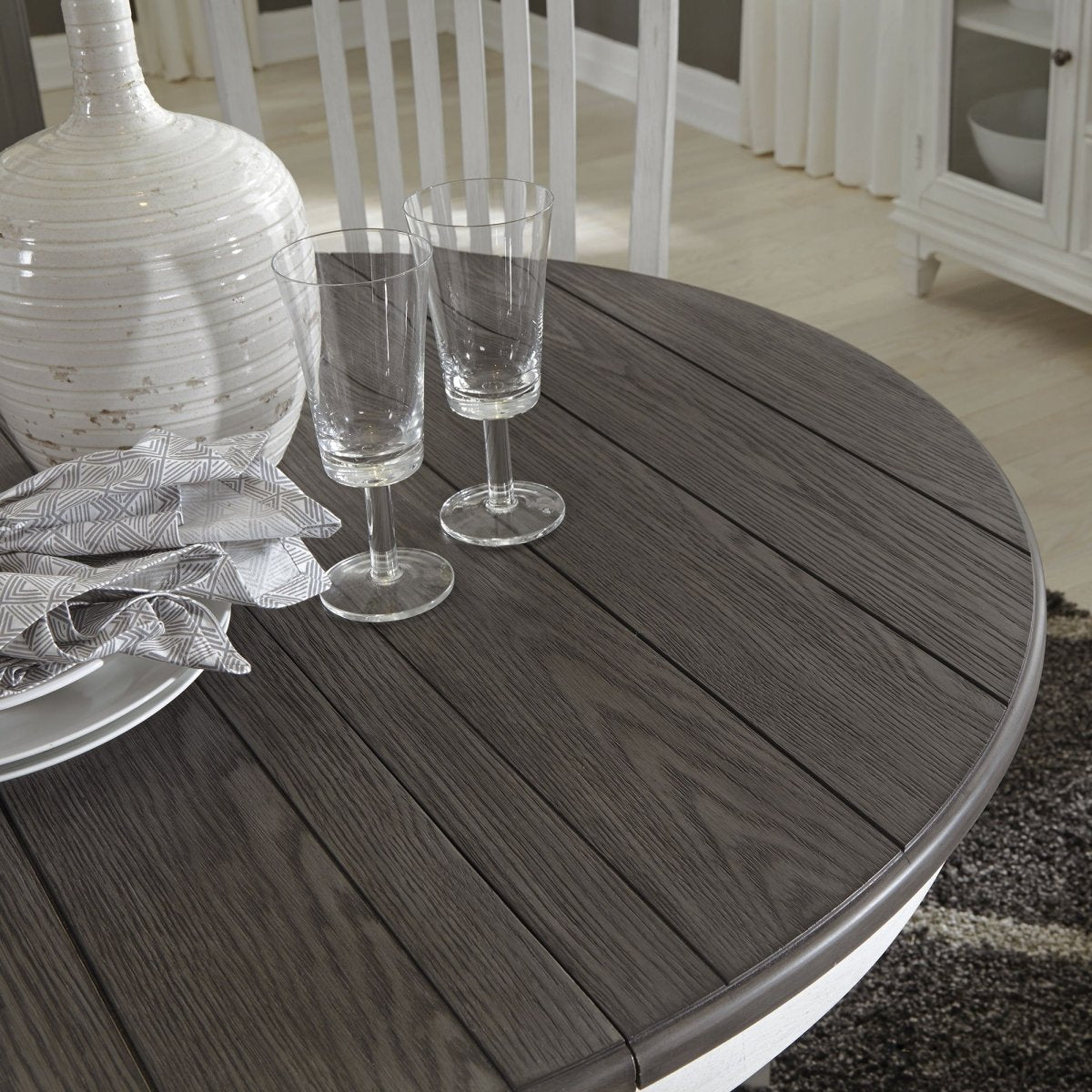 Allyson Park - Pedestal Table Dining Tables by Liberty Furniture - Walls Furniture & Mattress