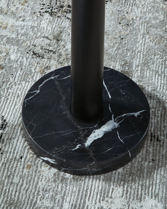 Sorcha - Metal Floor Lamp - Gold Finish / Black Floor Lamps by Signature Design by Ashley® - Walls Furniture & Mattress