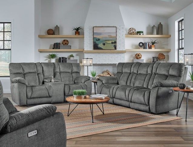 Wild Card Reclining Sofa by Southern Motion