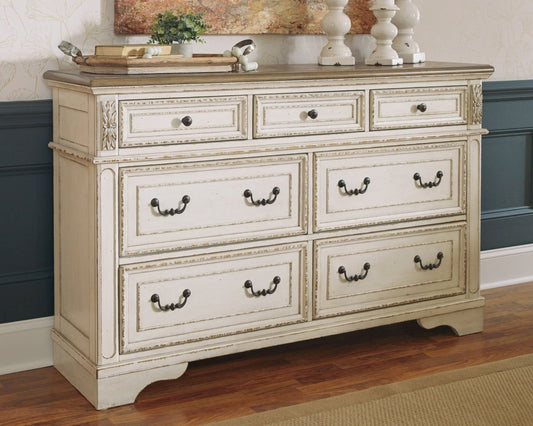 Realyn - Dresser Dressers by Signature Design by Ashley® - Walls Furniture & Mattress