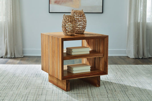 Dressonni - Square End Table - Brown End Tables by Signature Design by Ashley® - Walls Furniture & Mattress