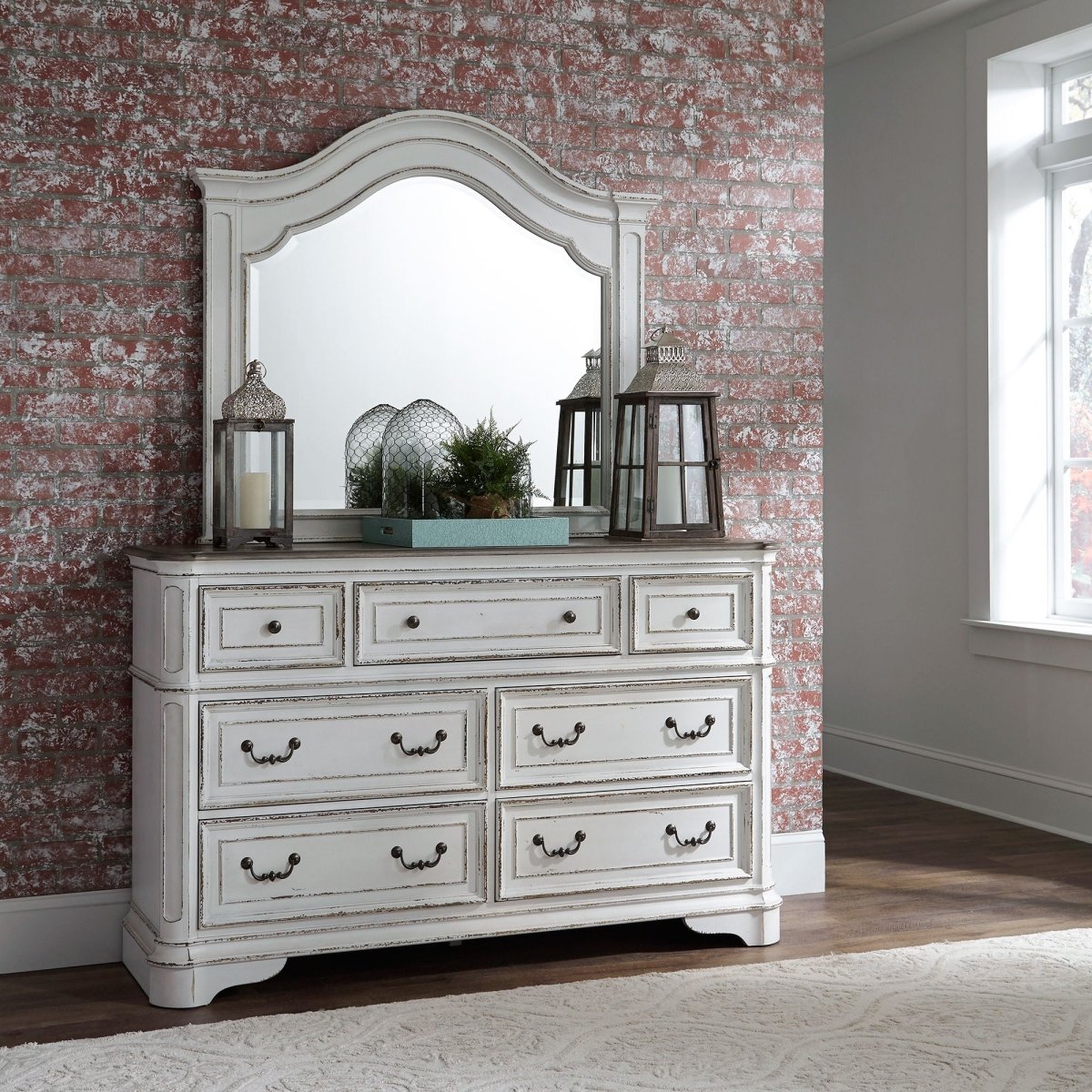 Magnolia Manor - 7 Drawer Dresser Dressers by Liberty Furniture - Walls Furniture & Mattress