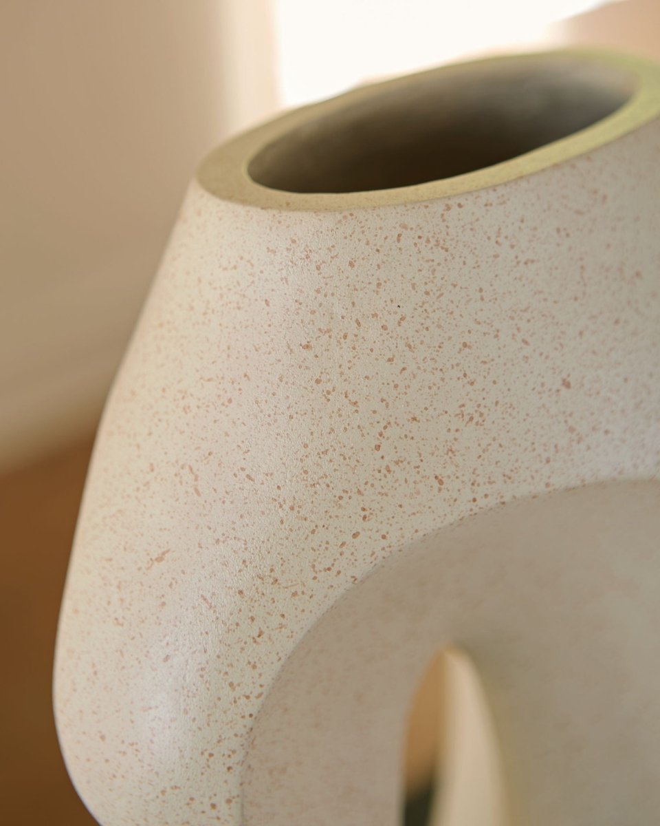 Odion - Vase Vases & Jars by Signature Design by Ashley® - Walls Furniture & Mattress