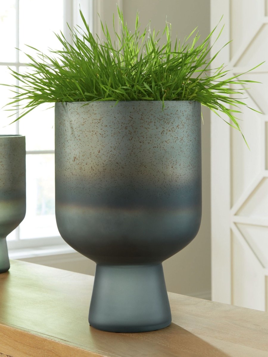 Pennmore - Vase Vases & Jars by Signature Design by Ashley® - Walls Furniture & Mattress