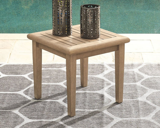 Gerianne - Square End Table - Brown End Tables by Signature Design by Ashley® - Walls Furniture & Mattress