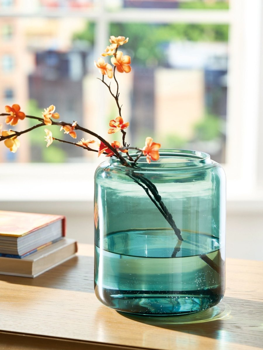 Inisland - Vase Vases & Jars by Signature Design by Ashley® - Walls Furniture & Mattress