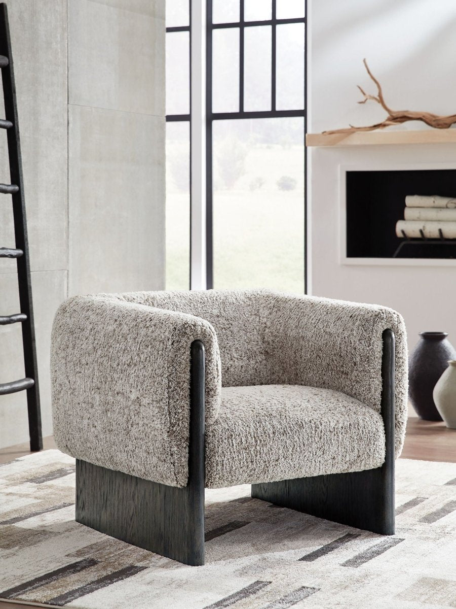 Olethea - Accent Chair - Oatmeal Accent Chairs by Signature Design by Ashley® - Walls Furniture & Mattress