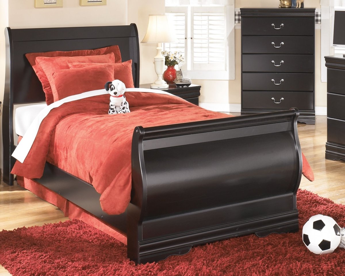 Huey Vineyard - Youth Bedroom Set 6 Piece Bedroom Sets by Signature Design by Ashley® - Walls Furniture & Mattress