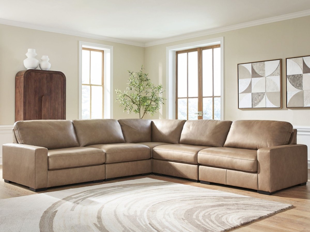 Veronella - Sectional Stationary Sectionals by Benchcraft® - Walls Furniture & Mattress
