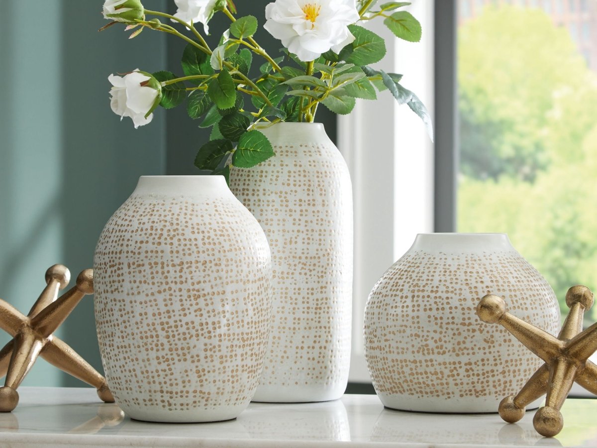 Vinburn - Accessory Set (Set of 5) Table Accessory Sets by Signature Design by Ashley® - Walls Furniture & Mattress