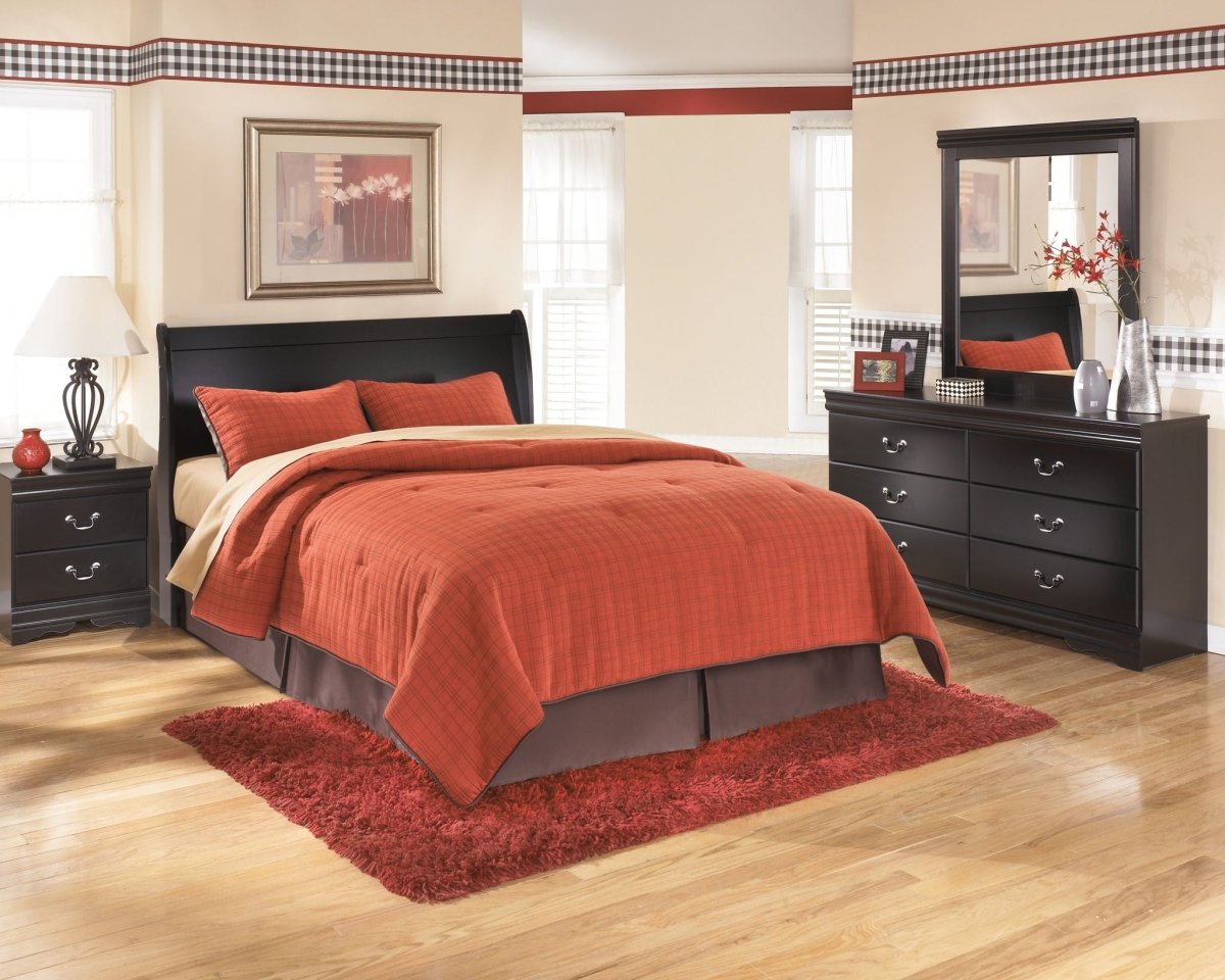 Huey Vineyard - Queen Sleigh Headboard - Black Sleigh Headboards by Signature Design by Ashley® - Walls Furniture & Mattress