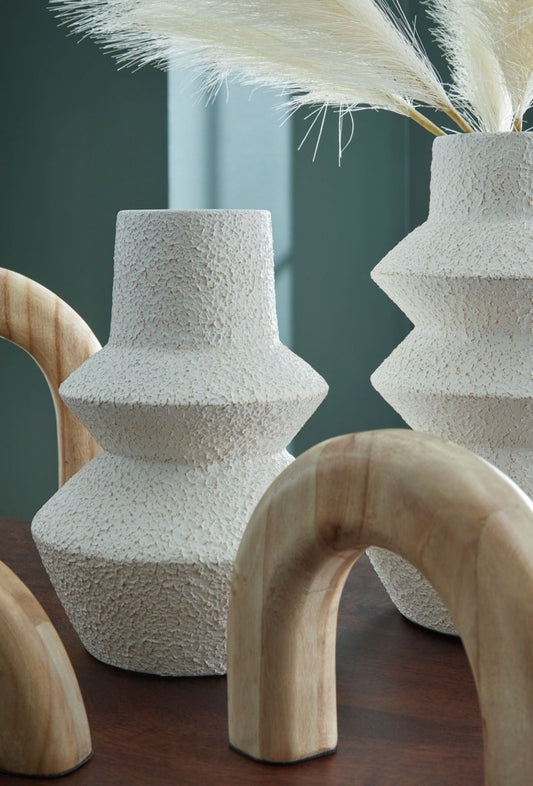 Maddwarth - Accessory Set (Set of 5) - White / Natural Brown Table Accessory Sets by Signature Design by Ashley® - Walls Furniture & Mattress