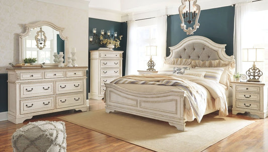 Realyn - Upholstered Panel Bed Upholstered Beds by Signature Design by Ashley® - Walls Furniture & Mattress