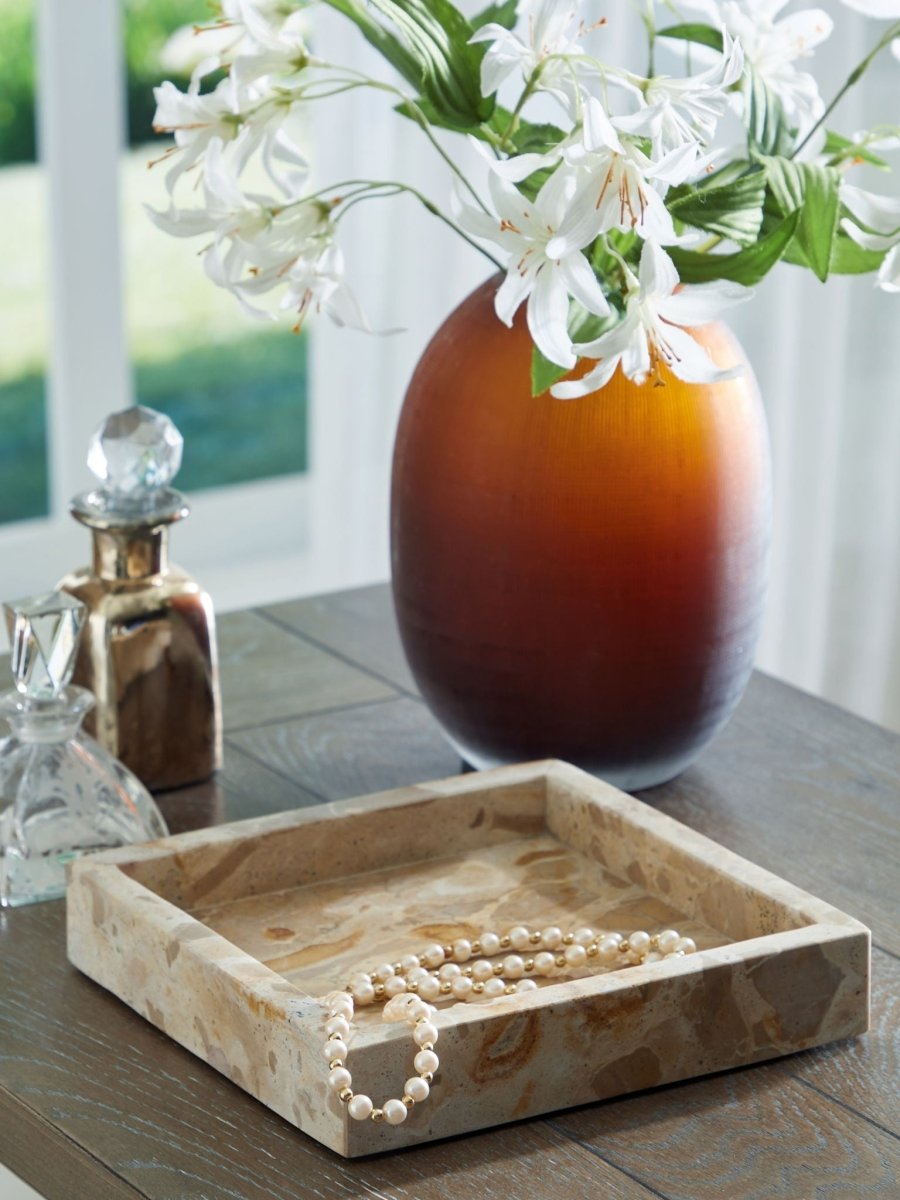 Edurton - Tray Trays by Signature Design by Ashley® - Walls Furniture & Mattress