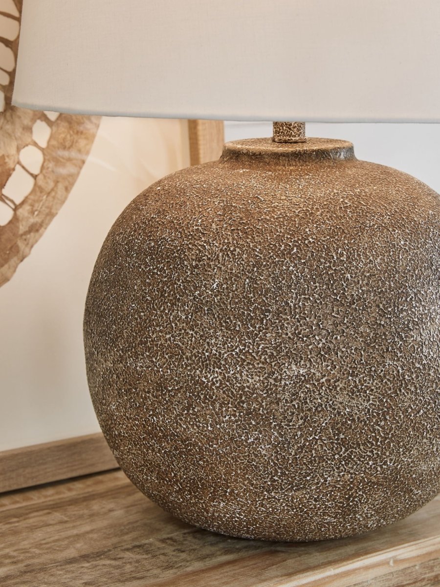 Neavesboro - Metal Table Lamp - Antique Brown / White Table Lamps by Signature Design by Ashley® - Walls Furniture & Mattress