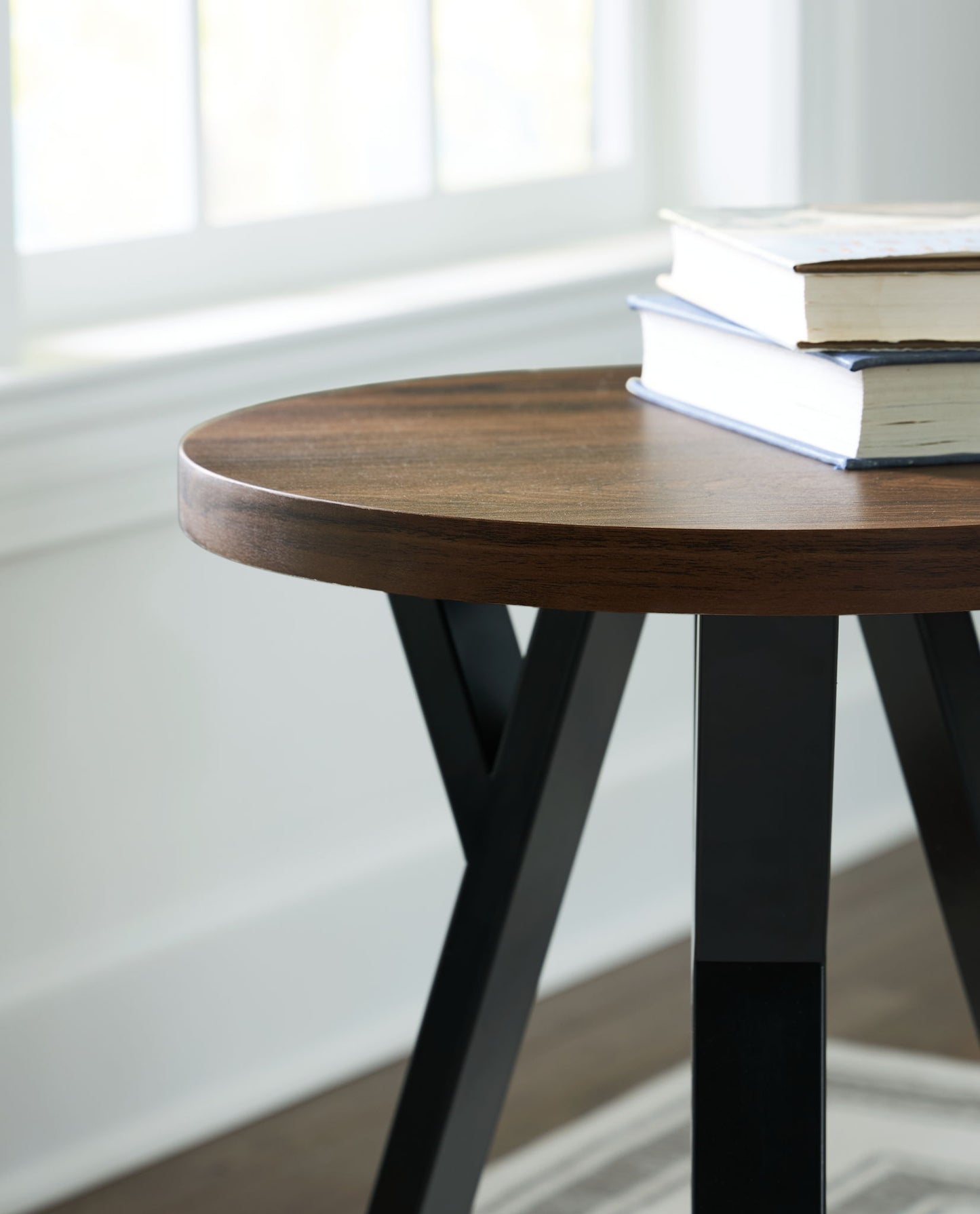 Elbrynn - Occasional Table Set (Set of 3) - Brown / Black