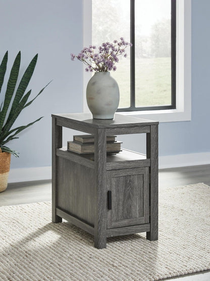 Fendenmore - Chair Side End Table Chair Side Tables by Signature Design by Ashley® - Walls Furniture & Mattress