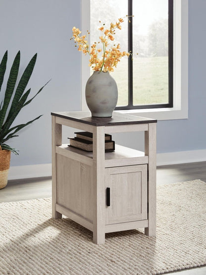 Fendenmore - Chair Side End Table Chair Side Tables by Signature Design by Ashley® - Walls Furniture & Mattress