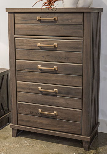 Vonitta Bay - Five Drawer Chest - Dark Brown Accent Chests by Signature Design by Ashley® - Walls Furniture & Mattress