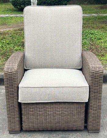 Laguna Heights - Beige - Recliner Arm Chairs by Signature Design by Ashley® - Walls Furniture & Mattress