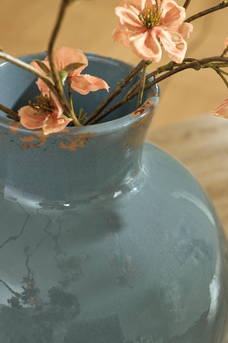 Giliburgh - Vase Vases & Jars by Signature Design by Ashley® - Walls Furniture & Mattress