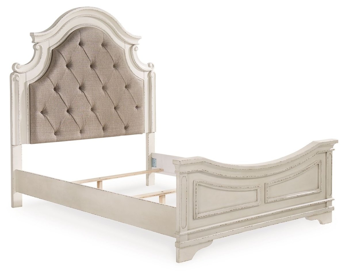 Realyn - Upholstered Panel Bed Upholstered Beds by Signature Design by Ashley® - Walls Furniture & Mattress