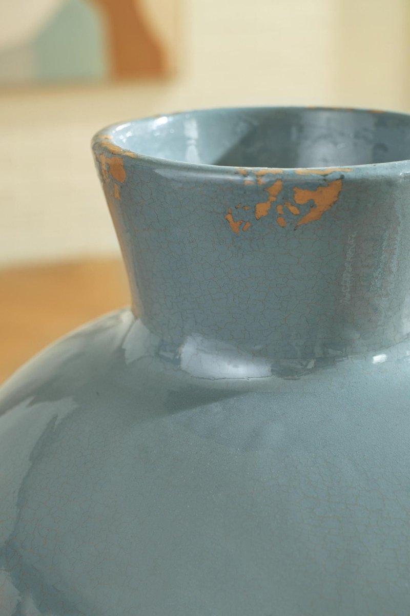 Giliburgh - Vase Vases & Jars by Signature Design by Ashley® - Walls Furniture & Mattress