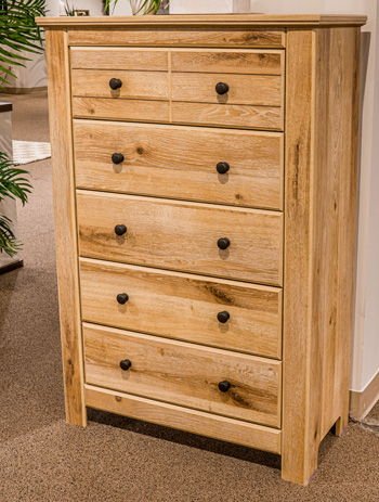 Makidern - Five Drawer Chest Accent Chests by Signature Design by Ashley® - Walls Furniture & Mattress