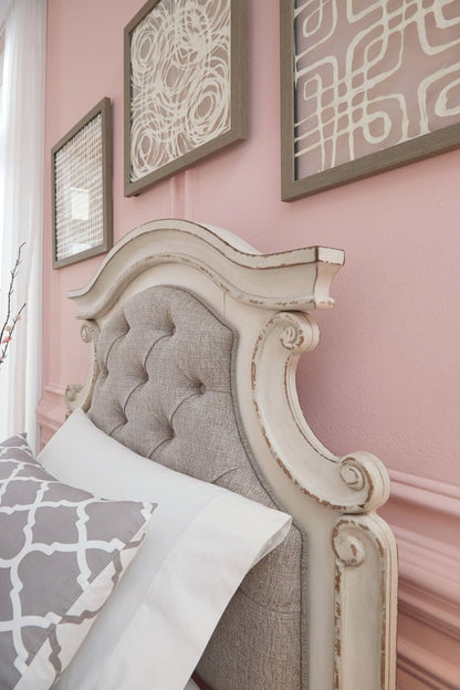 Realyn - Panel Bed Panel Beds by Signature Design by Ashley® - Walls Furniture & Mattress