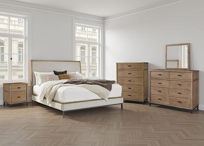 Tomtyn - Upholstered Bed