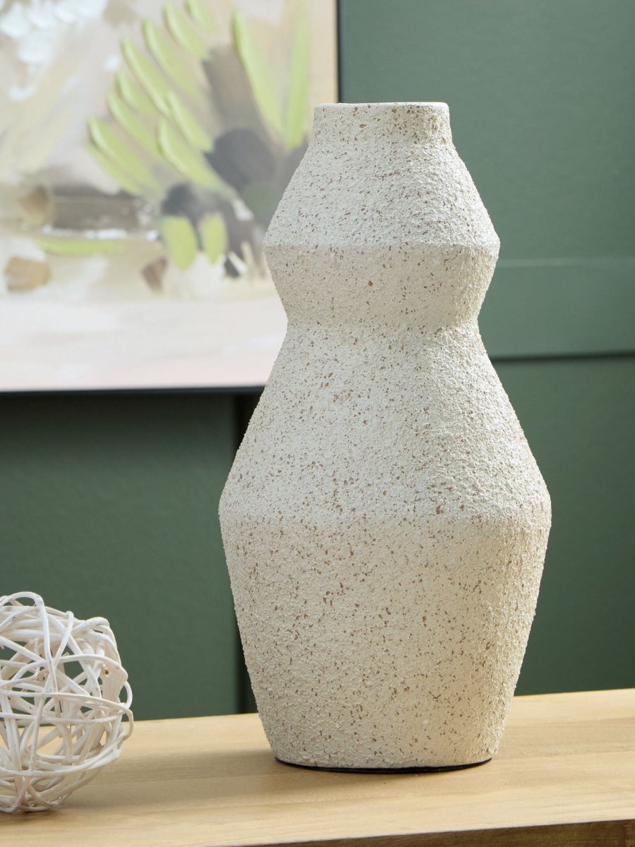 Dawthorne - Vase Vases & Jars by Signature Design by Ashley® - Walls Furniture & Mattress