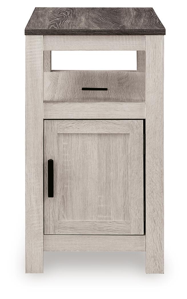 Fendenmore - Chair Side End Table Chair Side Tables by Signature Design by Ashley® - Walls Furniture & Mattress