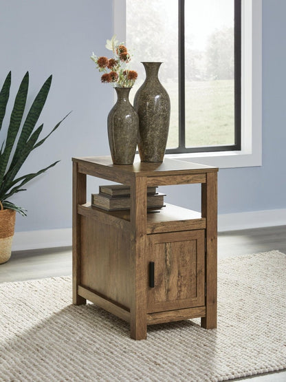 Fendenmore - Chair Side End Table Chair Side Tables by Signature Design by Ashley® - Walls Furniture & Mattress