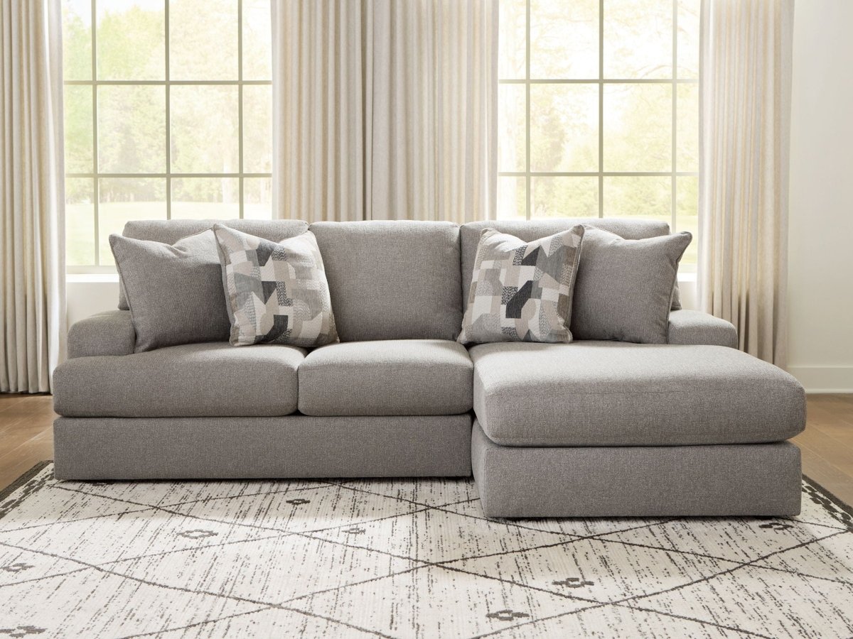 Lindon - Sectional Stationary Sectionals by Benchcraft® - Walls Furniture & Mattress
