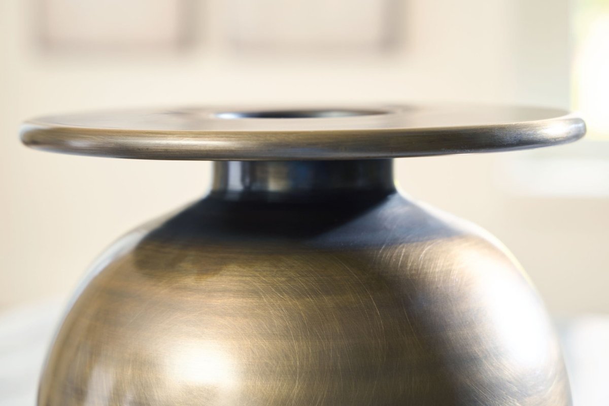 Fedorleigh - Vase Vases & Jars by Signature Design by Ashley® - Walls Furniture & Mattress