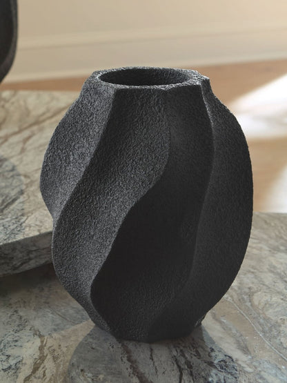 Judworth - Vase Vases & Jars by Signature Design by Ashley® - Walls Furniture & Mattress