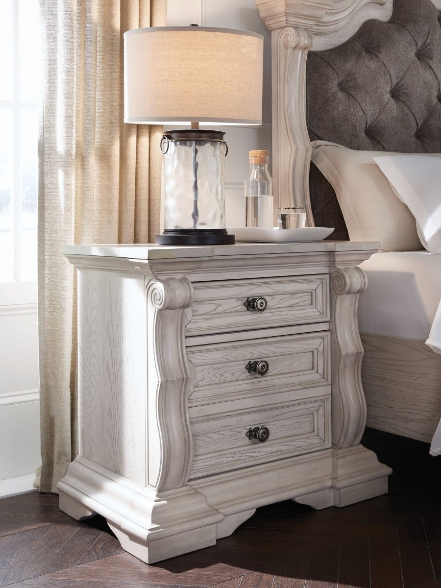 Bruchandi - Antique White - Three Drawer Night Stand Nightstands w/ Charging Stations by Signature Design by Ashley® - Walls Furniture & Mattress
