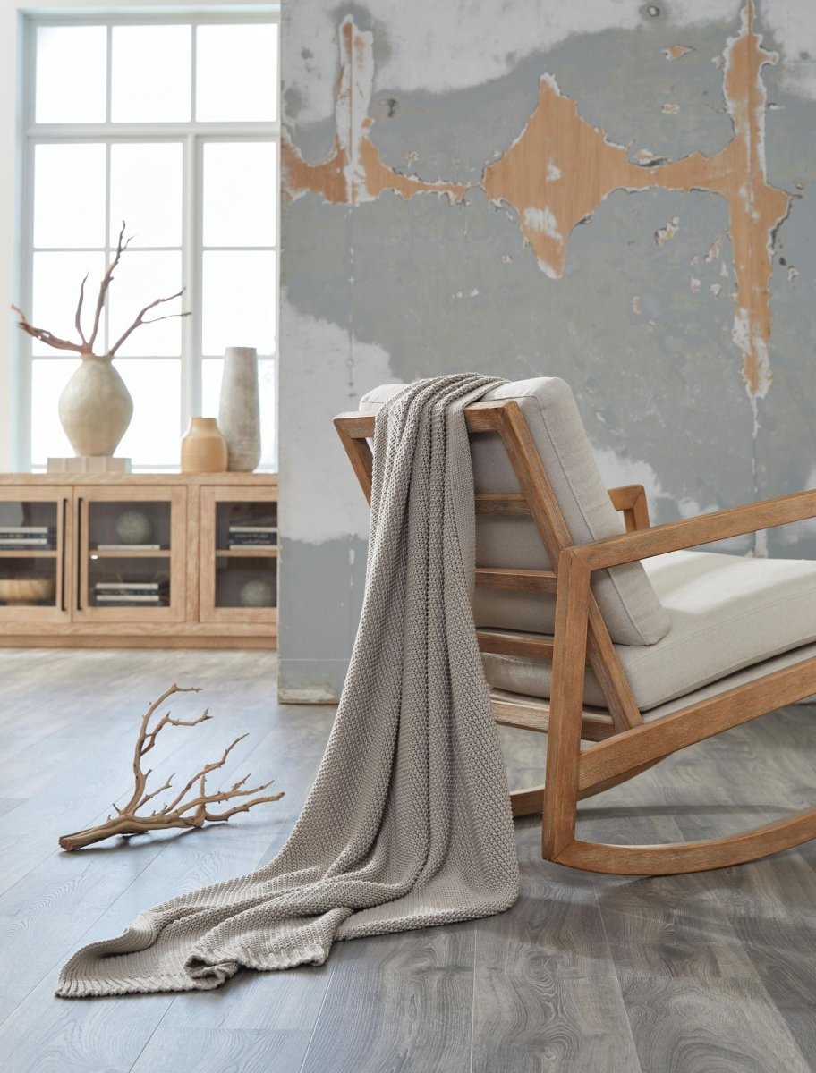 Gayelery - Throw Throws by Signature Design by Ashley® - Walls Furniture & Mattress