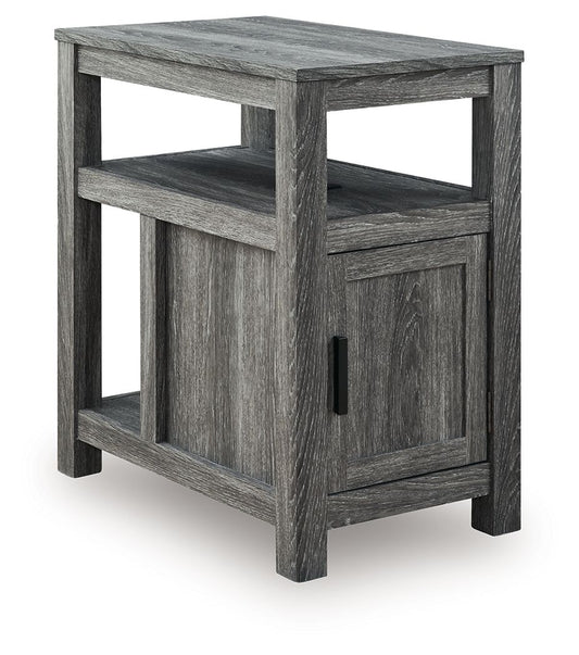 Fendenmore - Chair Side End Table Chair Side Tables by Signature Design by Ashley® - Walls Furniture & Mattress