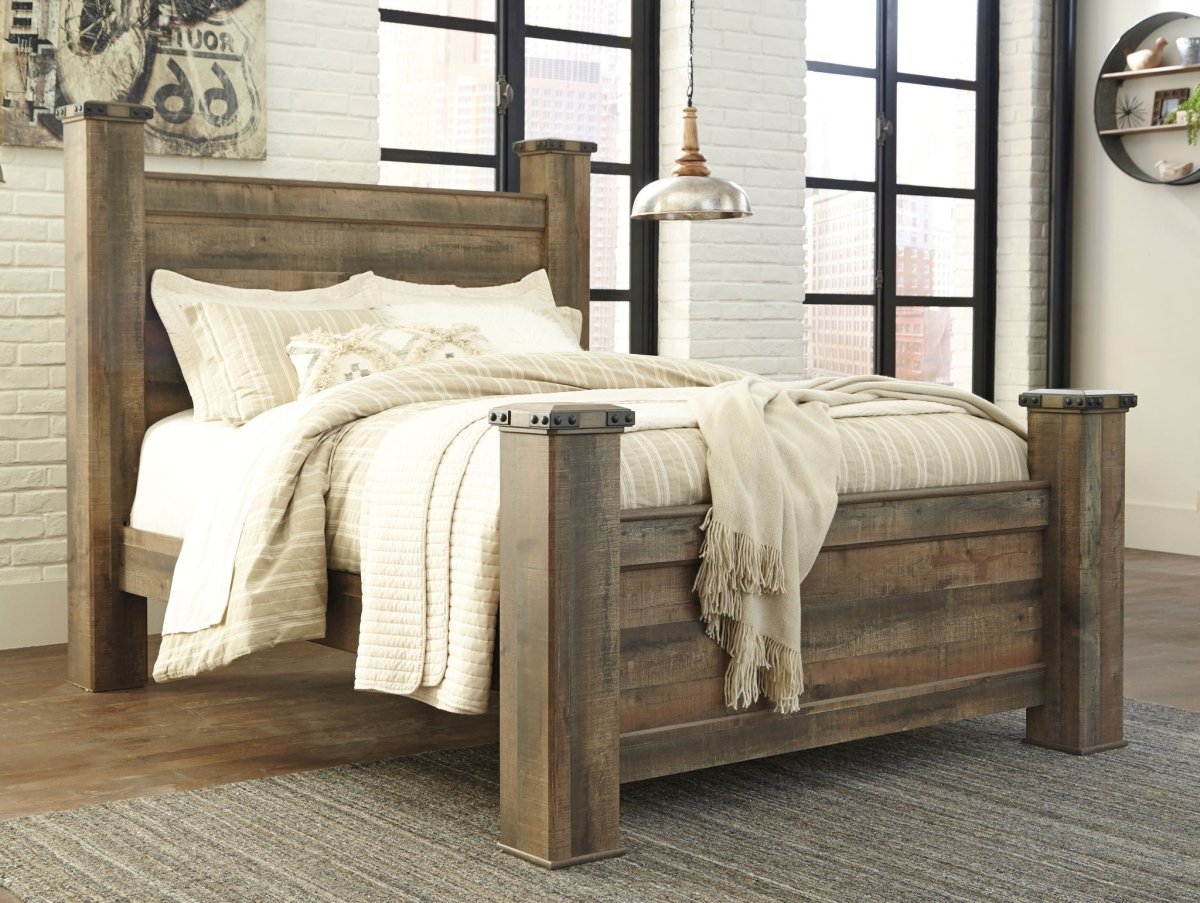 Trinell - Poster Bed Poster Beds by Signature Design by Ashley® - Walls Furniture & Mattress