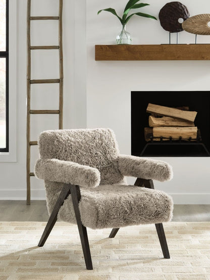 Goda - Accent Chair Accent Chairs by Signature Design by Ashley® - Walls Furniture & Mattress