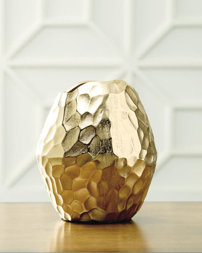 Ferryndale - Vase Vases & Jars by Signature Design by Ashley® - Walls Furniture & Mattress