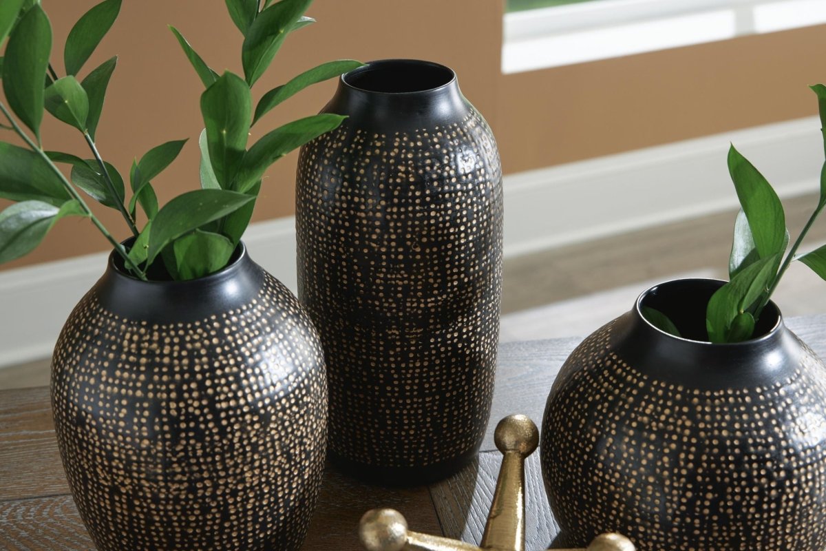 Vinburn - Accessory Set (Set of 5) Table Accessory Sets by Signature Design by Ashley® - Walls Furniture & Mattress