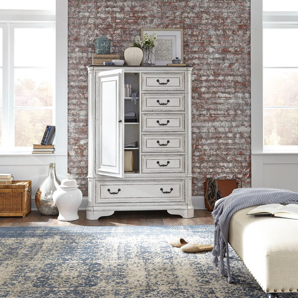 Magnolia Manor - Master Chest - White Accent Chests by Liberty Furniture - Walls Furniture & Mattress